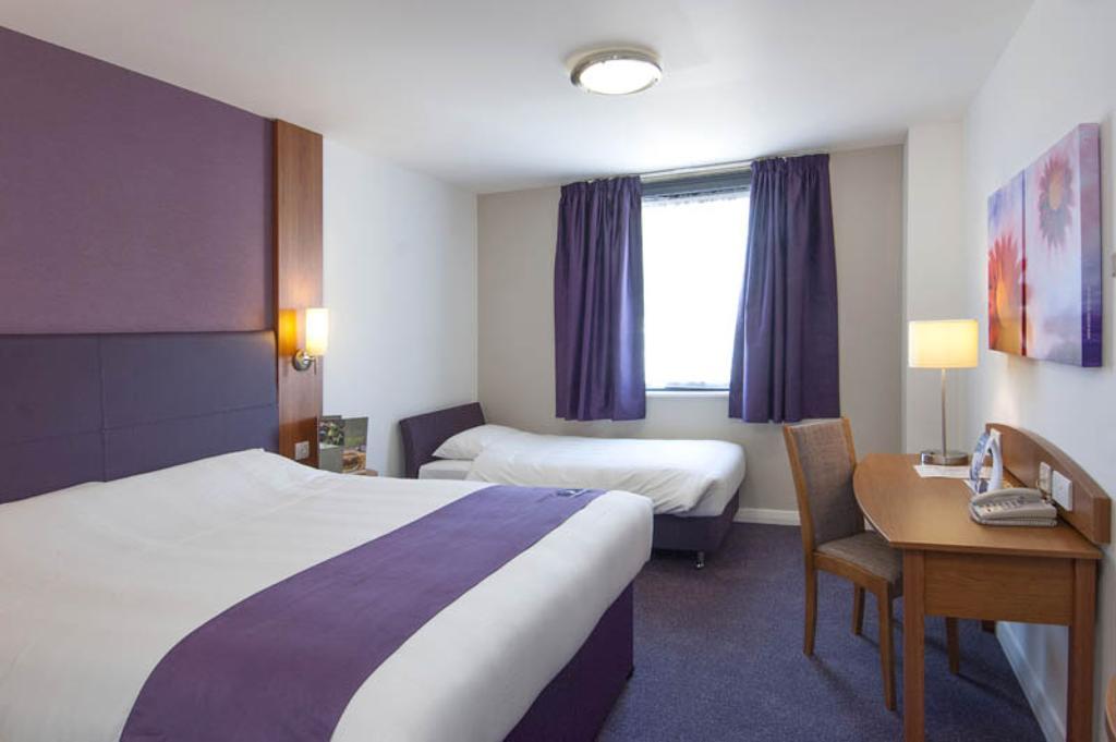 גטשהד Premier Inn Newcastle - Metro Centre חדר תמונה