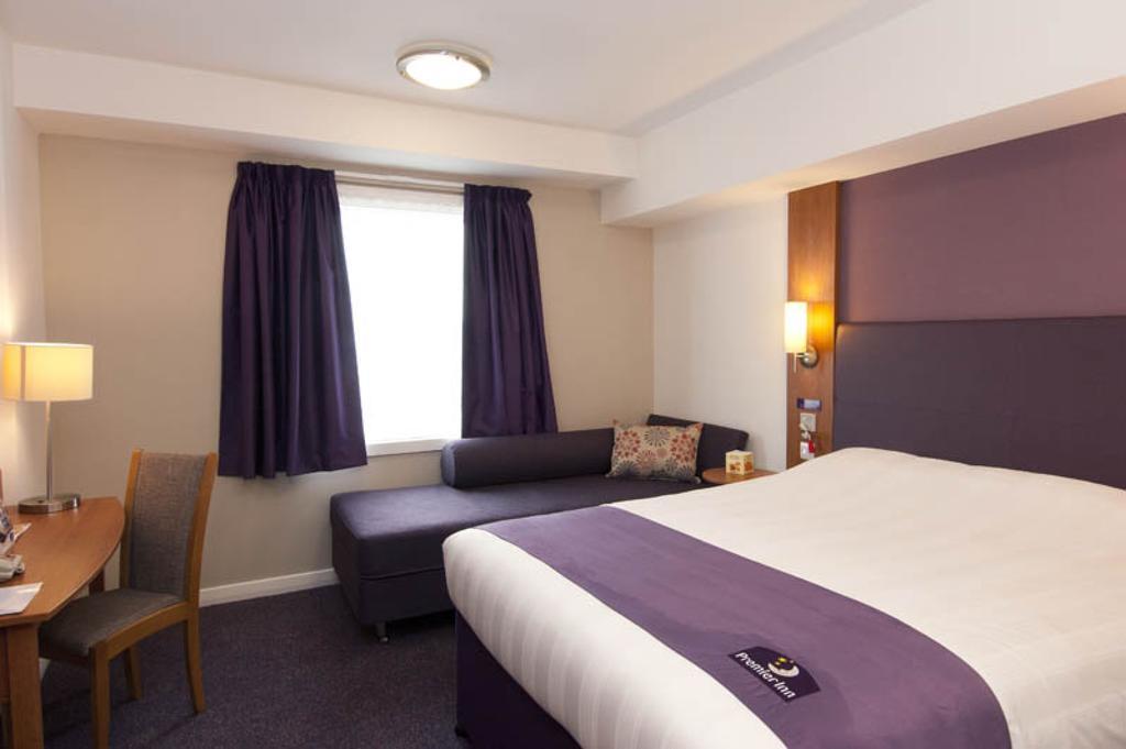גטשהד Premier Inn Newcastle - Metro Centre חדר תמונה