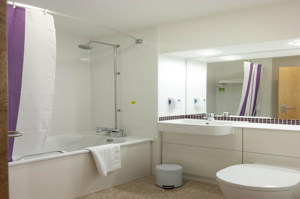 גטשהד Premier Inn Newcastle - Metro Centre מראה חיצוני תמונה