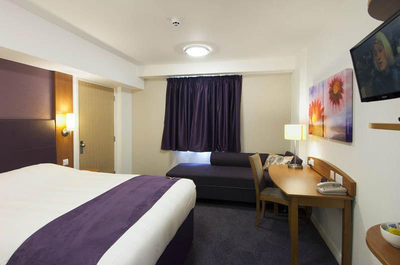 גטשהד Premier Inn Newcastle - Metro Centre מראה חיצוני תמונה